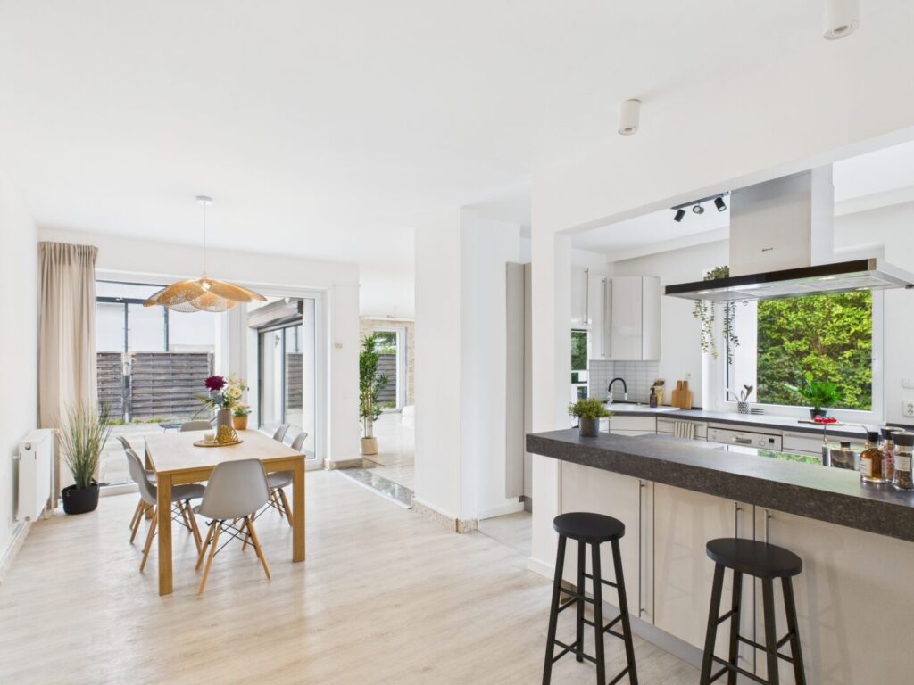 Küchen,- und Essbereich